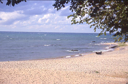 johnny.vergeer.lovely.beach.jpg